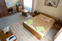 Tovarkovo Hotels in Dzerzhinsky District