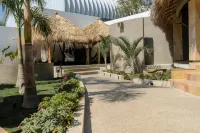 Hotel Camino Del Sol