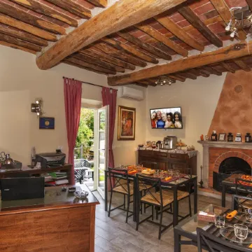 Art Gallery B&B