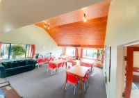 Tongariro River Retreat - parking