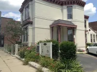 Inn Port d'Vino Các khách sạn ở Dayton