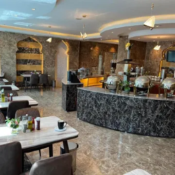 Golden Dune Residential Unit - Almalaz Отели рядом с достопримечательностью «Парк короля Абдуллы»