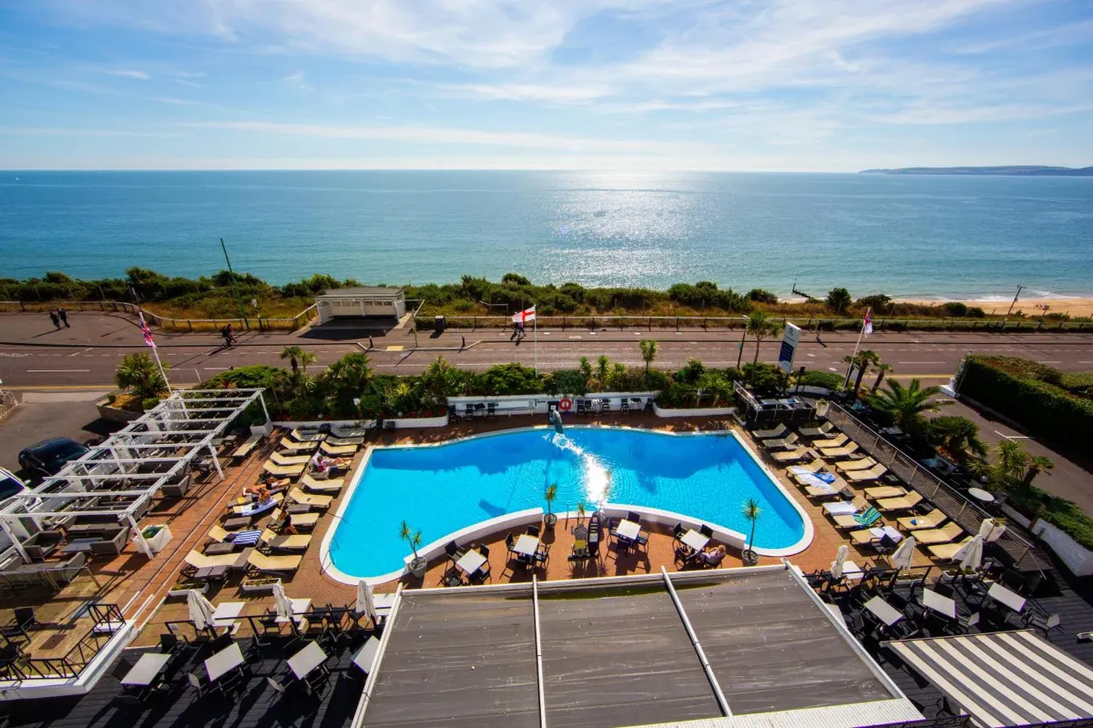 Cumberland Hotel - Oceana Collection