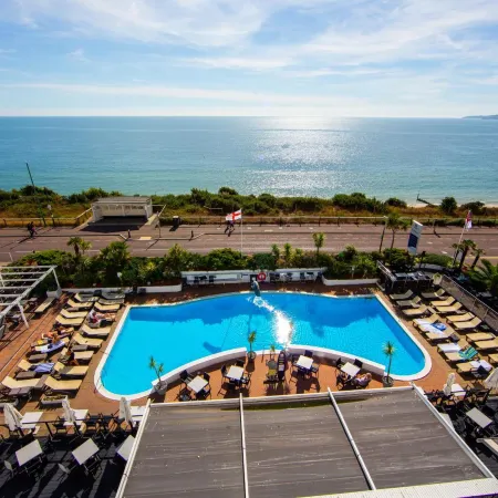 Cumberland Hotel - Oceana Collection