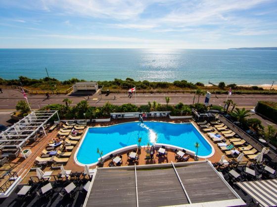 Cumberland Hotel - Oceana Collection