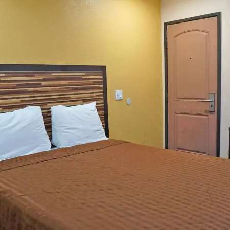 Holly Crest Hotel - Los Angeles, LAX Airport