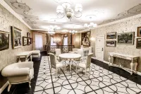 Art Hotel Aleksandrovsky - parkir