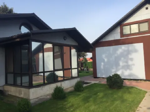 多姆8號旅館 酒店