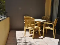 RNR Sturt Holiday Home Hotels in Hyde Park