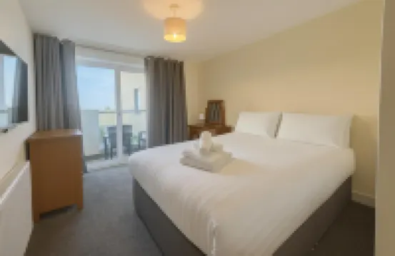 韋斯特比奇假日公寓 韋斯特沃德霍酒店