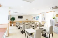 Hotel Peace Island Ishigaki in Yashima - sarapan
