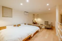 Nagahama Lifestyle Glamping Hotel - Mountain view