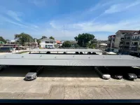 Luka House - parking