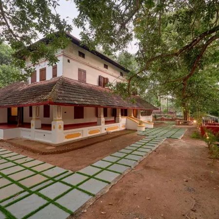 Seclude Karthika Nivas, Thrissur