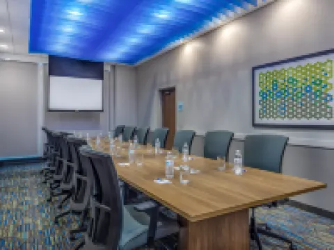 智選假日快捷套房酒店-萊斯湖-洲際酒店集團旗下 賴斯萊克酒店