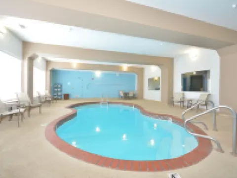 Holiday Inn Express & Suites Farmington by IHG Hotels in St. Francois Township