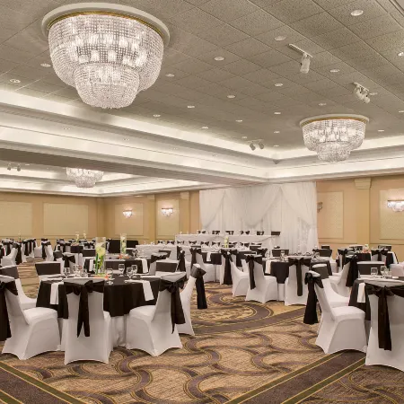 Sheraton Suites Akron Cuyahoga Falls