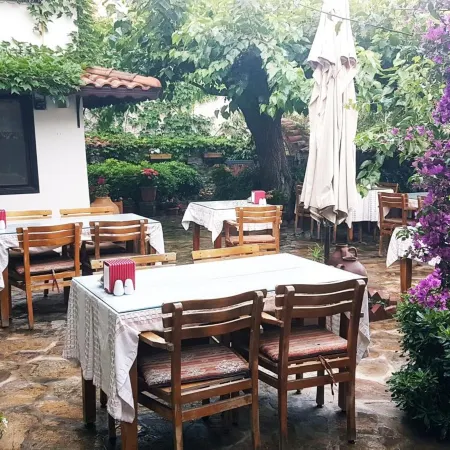 Nilya Hotel