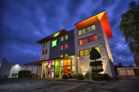 Ibis Styles Béthune Bruay Отели в г. Перн