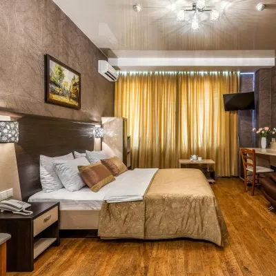 Bravo Lyuks Hotel