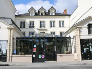 Hotel Jean Moët