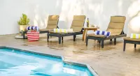 Lovane Boutique Wine Estate and Guesthouse - Rooftop Pools