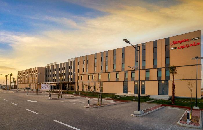 Hampton by Hilton Sharma Neom Community 1