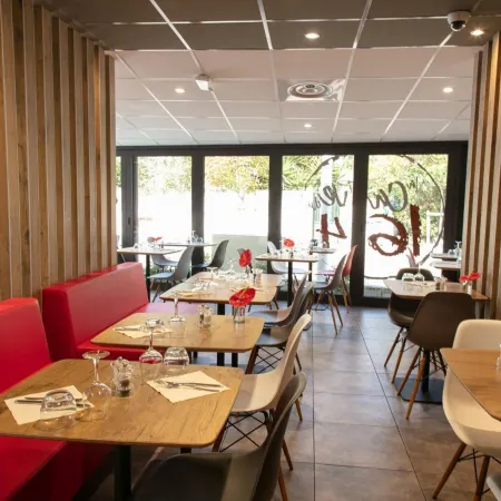 Ibis Budget Montpellier Sud Près d'Arènes