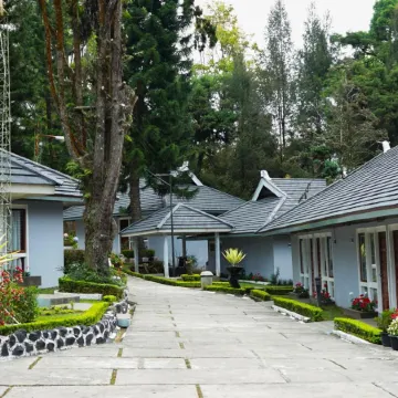 Rudang Hotel & Resort Berastagi