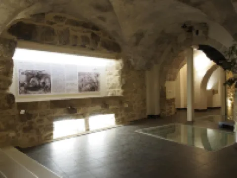 特拉薩尼套房酒店 科米索酒店