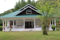Le Chevalier Bay Guesthouse