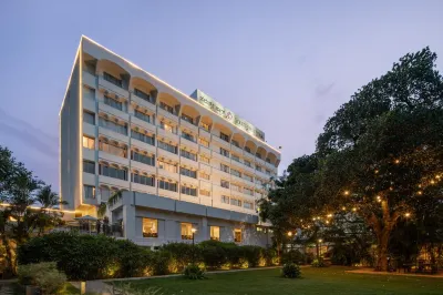 Southern Star,Mysore Hotel in zona Lalitha Mahal Palace Gateway