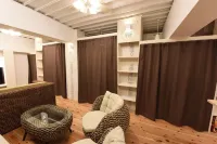 Backpackers Hotel Noosa Japan in Takatsuki Tonda - Wifi