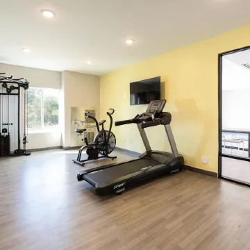 Echo Suites Extended Stay by Wyndham Dallas Plano/Frisco