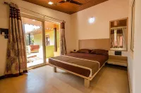 Kay's by the Sea Hotels in Niravade