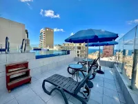 Midtown Hotel & Suites - Pools