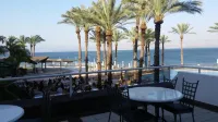 Gai Beach Hotel - Mountain view