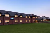 Days Inn by Wyndham Chesterfield Tibshelf Hotels in 