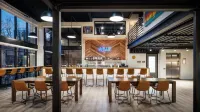 The Block Hotel & Commons - bar