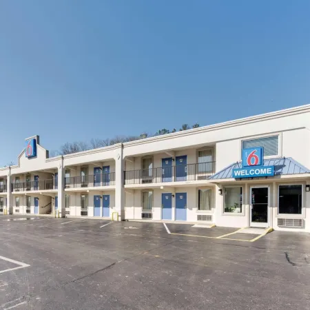 Motel 6 Kingston, TN