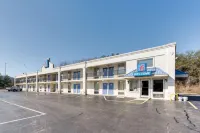 Motel 6 Kingston, TN