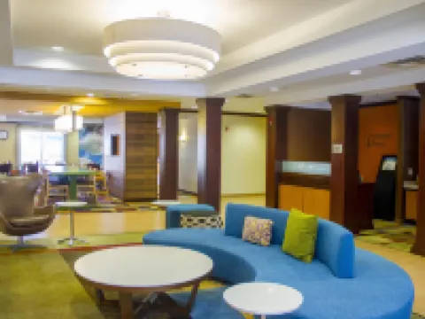 Fairfield Inn & Suites Fort Walton Beach-Eglin AFB Hotels in Shalimar