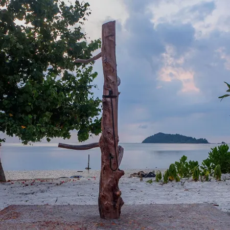 Roka Resort