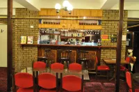 Albury Burvale Motor Inn Hotels in Lavington