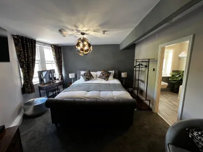 Elephant & Castle Hotel in zona Honley Wood