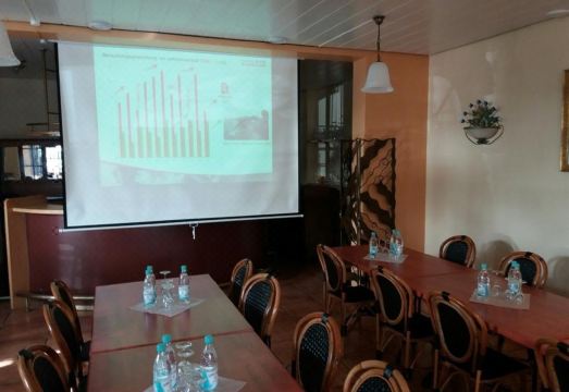 5. 란트하우스 날바..