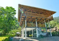 Termales El Escondite - Kolam Renang
