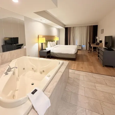 Radiant Inn and Suites