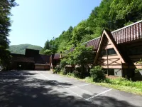 Kamikochi Hotel - parking