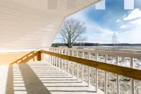 Kvetki Yablyni Eco Hotel Hotels in Vilejski Rajon